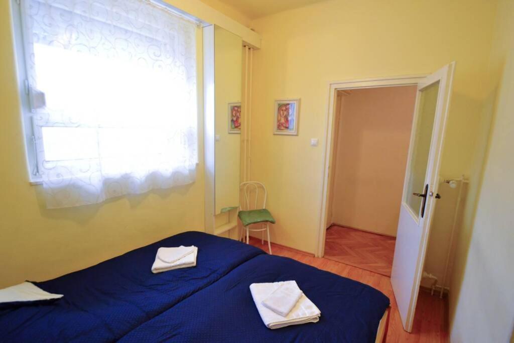 City Center Apartment Дебрецен Екстериор снимка